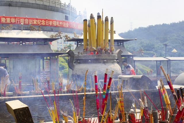 观音山门票多少钱一张（东莞旅游景点樟木头观音山森林公园）