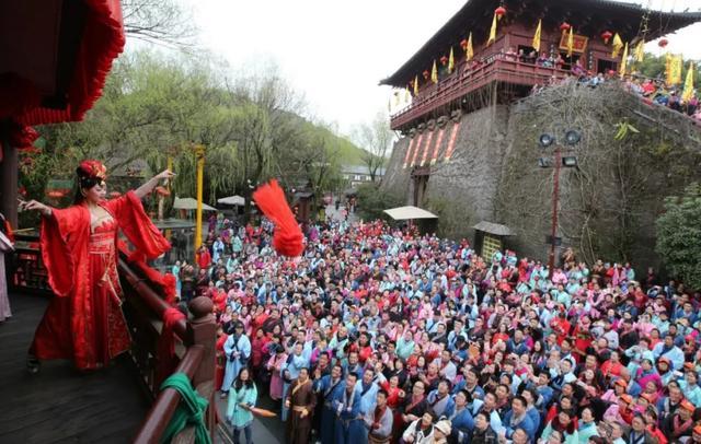 宋城门票多少钱一张（广东又迎来一座人造古城）