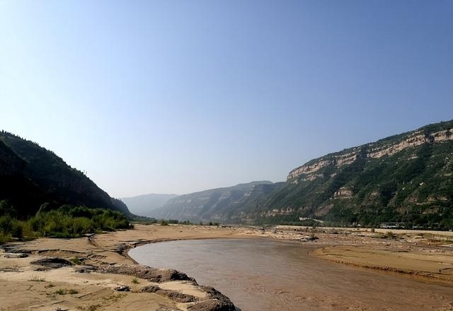 黄河壶口瀑布门票多少钱一张（世界上最大的黄色瀑布）