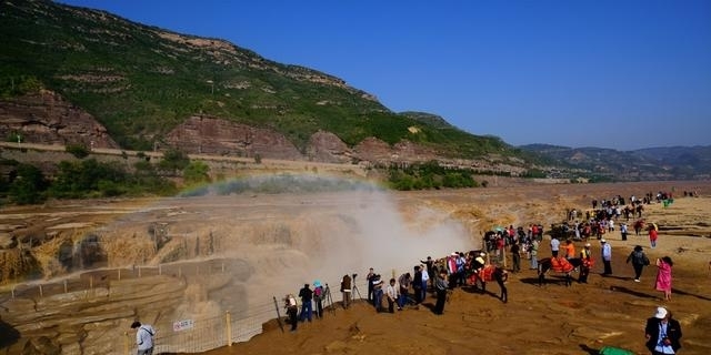 黄河壶口瀑布门票多少钱一张（世界上最大的黄色瀑布）