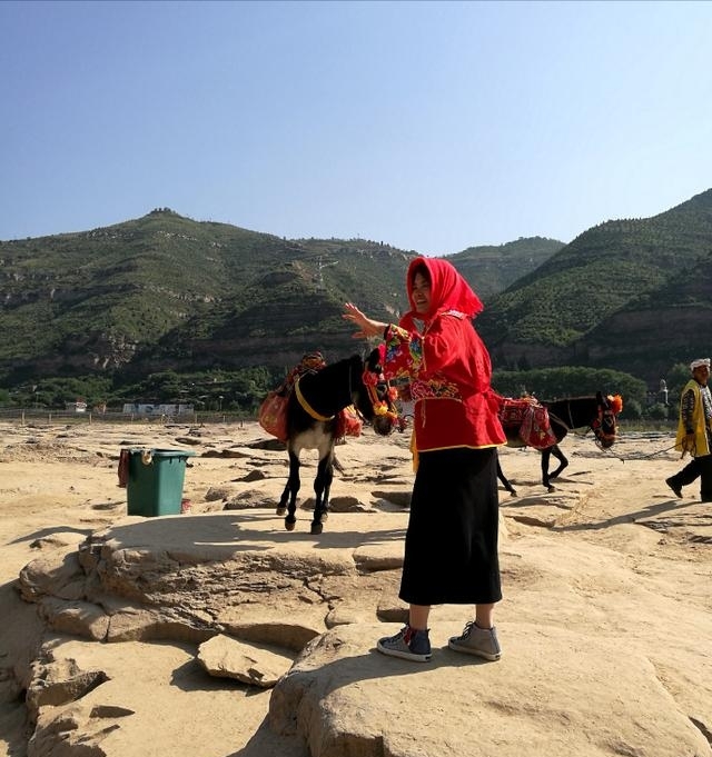 黄河壶口瀑布门票多少钱一张（世界上最大的黄色瀑布）