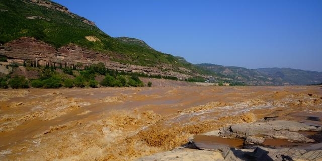 黄河壶口瀑布门票多少钱一张（世界上最大的黄色瀑布）