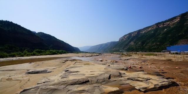 黄河壶口瀑布门票多少钱一张（世界上最大的黄色瀑布）