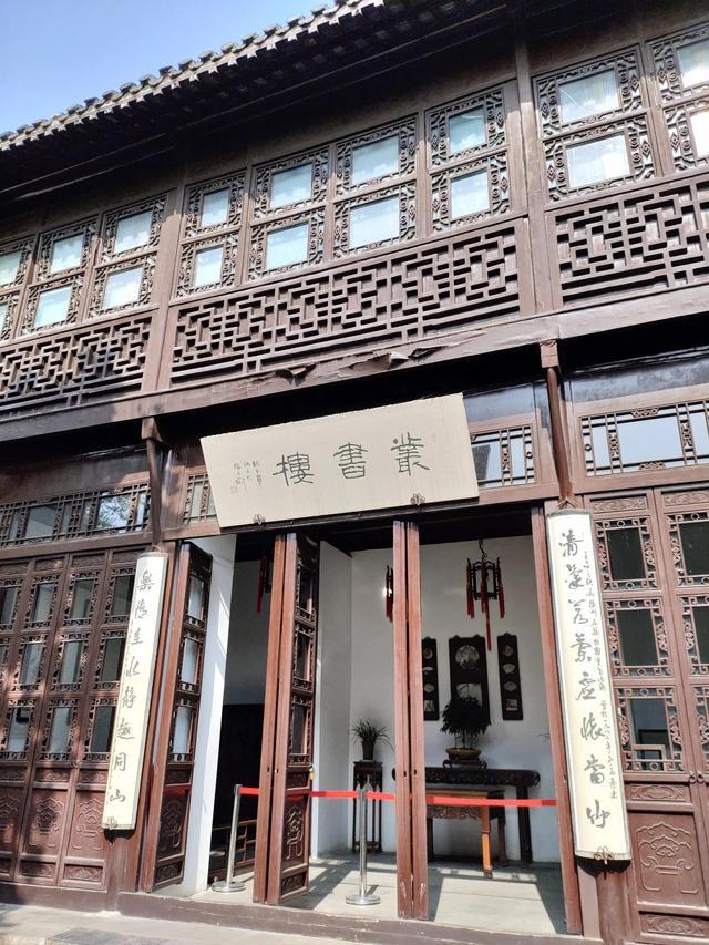 扬州个园景点介绍（带你去看图逛扬州的个园）