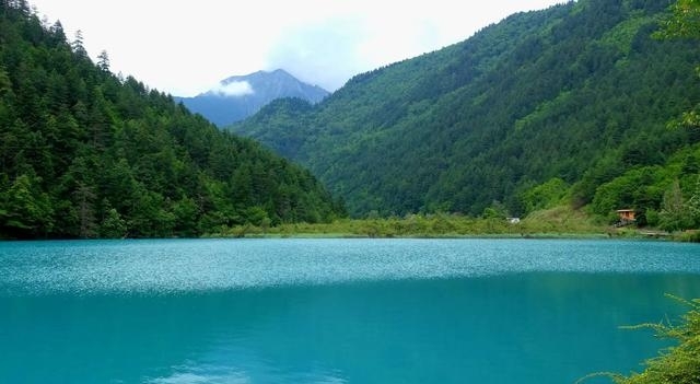 九寨沟旅游攻略自助游（探访九寨沟亲子游玩胜地）