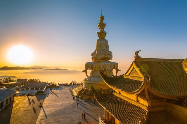 峨眉山景观有哪些（峨眉山旅游景点大全简介）