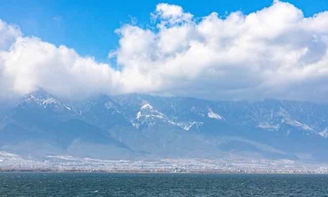 大理洱海旅游攻略（云南旅游大理环洱海自驾打卡）