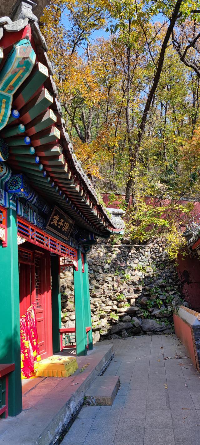 潭柘寺门票多少钱（先有潭柘寺，后有北京城）