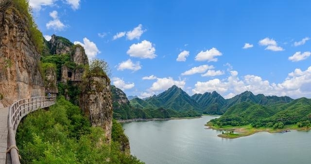 白草畔风景区门票40（夏天去河北这10个地方）