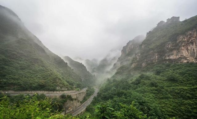 白草畔风景区门票40（夏天去河北这10个地方）