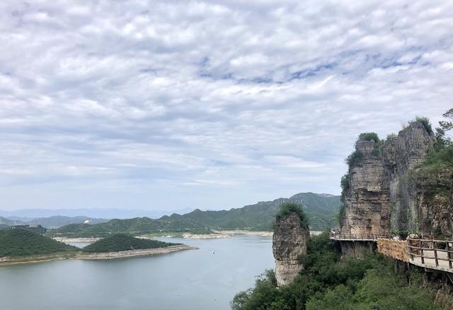 白草畔风景区门票40（夏天去河北这10个地方）