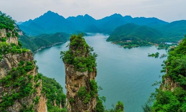 白草畔风景区门票40（夏天去河北这10个地方）