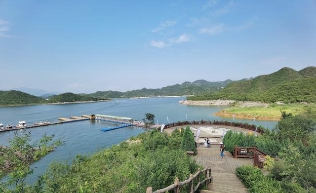 白草畔风景区门票40（夏天去河北这10个地方）