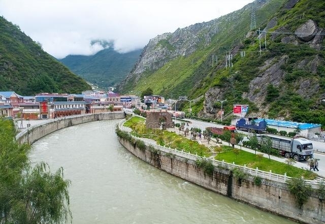 避暑胜地有哪些城市（中国10个最好的避暑城市）