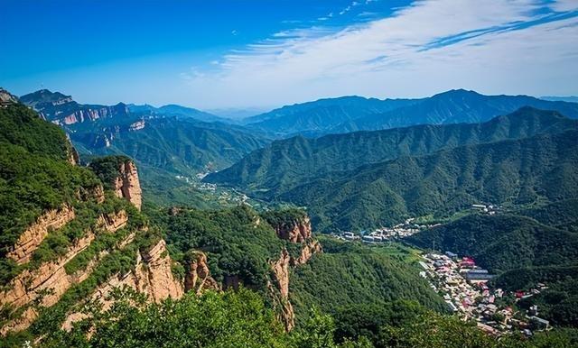 石家庄周边自驾游景点（石家庄周边适合避暑的六座山）