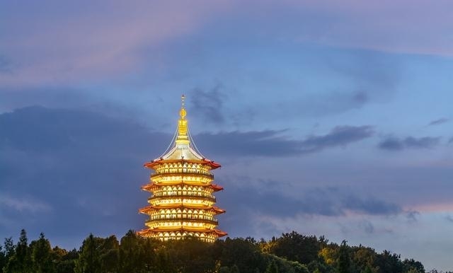 杭州旅游必去景点推荐（此生必去杭州的5大景点）