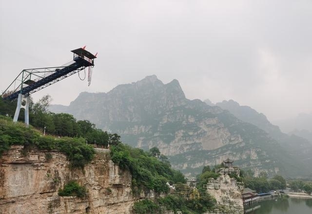 北京蹦极哪里最好玩（国内蹦极的地方有哪些）