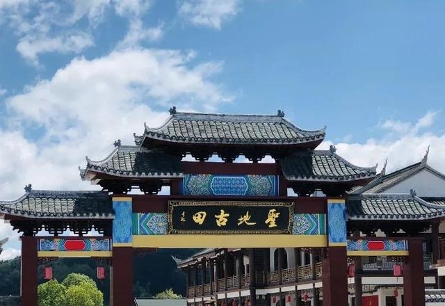 龙岩旅游景点大全（福建龙岩市八大旅游景点）