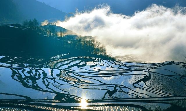 云南旅游景点推荐（云南春节必去3个景区）