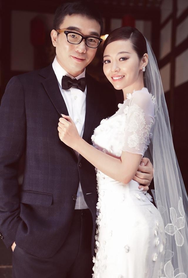 张靓颖离婚了吗(张靓颖与冯轲离婚4年)