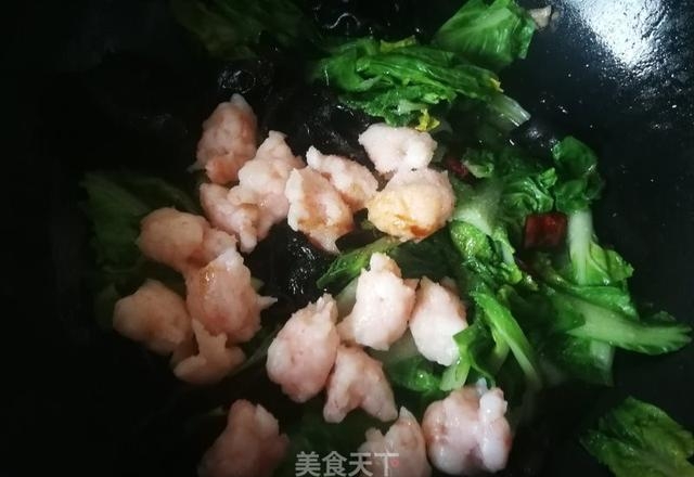 虾滑怎么做好吃又简单（虾滑这个做法真的绝了）