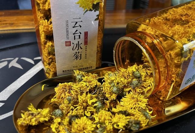 菊花哪种好效果最好(入秋后菊花茶喝哪种好)