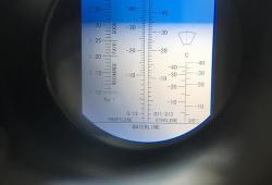 冷却液冰点的测量步骤(冷却液冰点过高或过低的原因及解决方法)